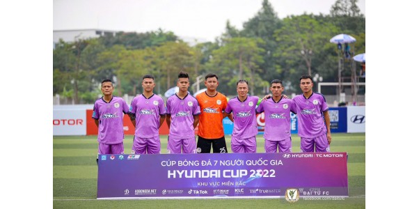giày, phụ kiện thể thao
